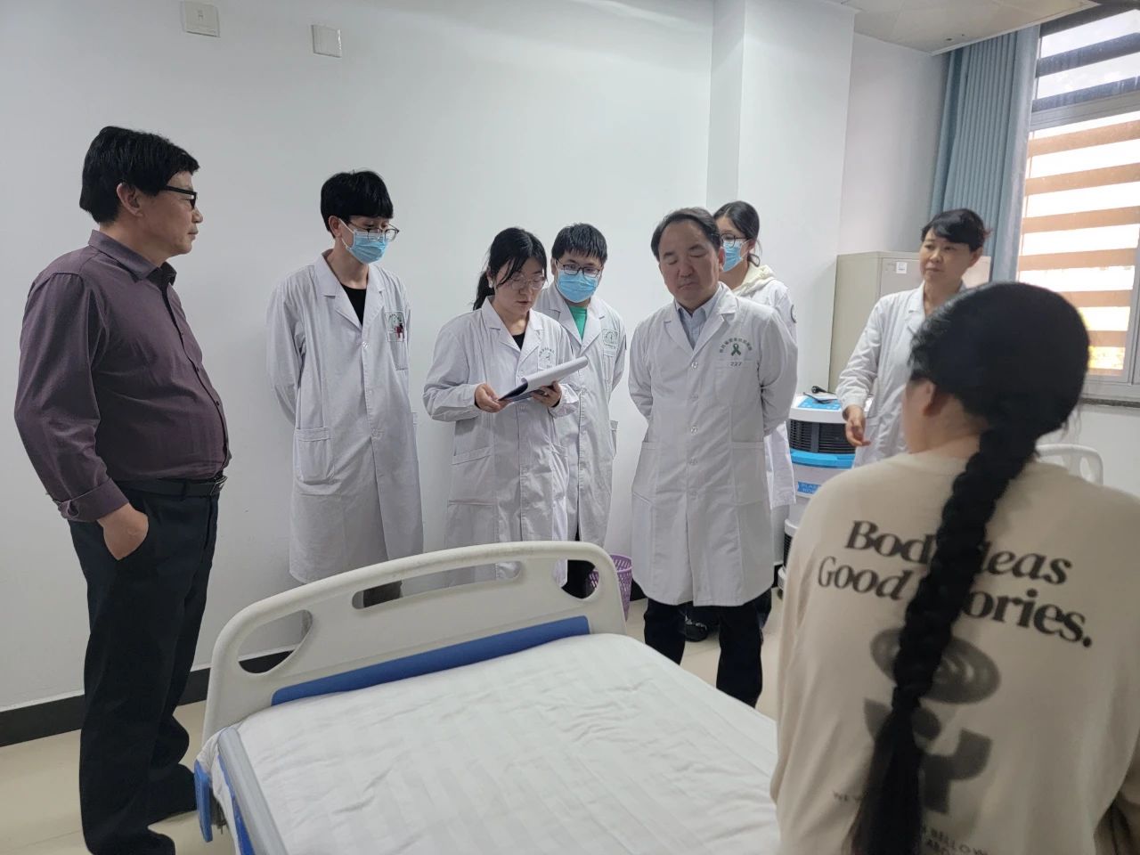深化合作共谋发展——西安交大一附院、西京医院、省精卫中心专家一行莅临我…